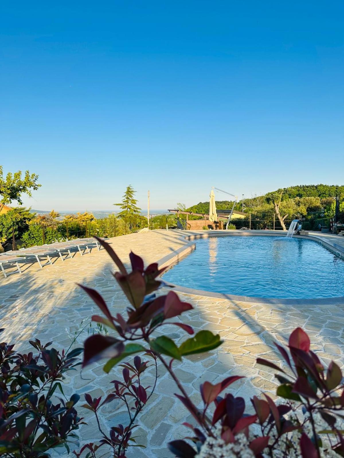 B&B Madonna Carradori Country Offagna Екстер'єр фото